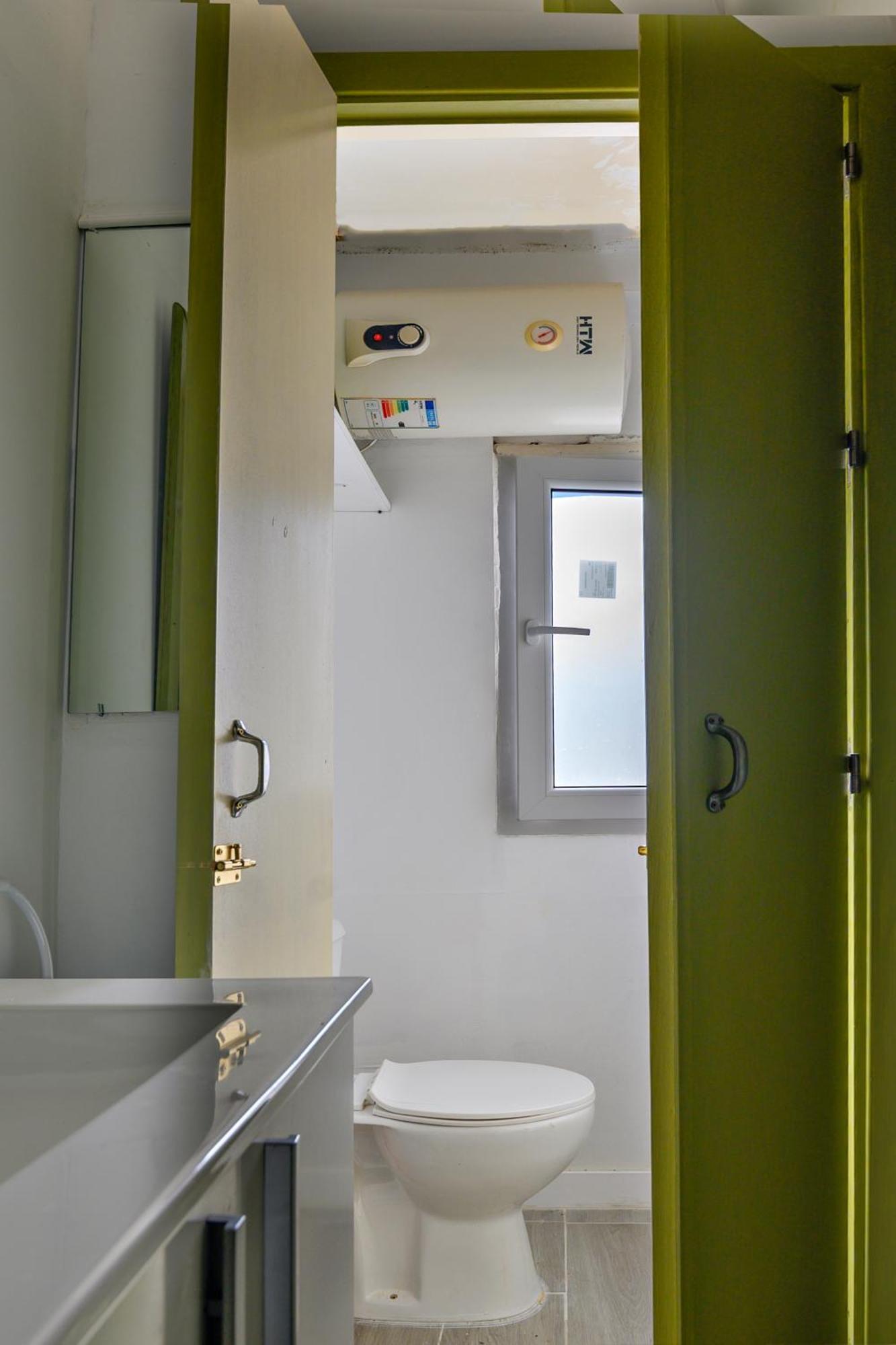 Habitaciones Green Door B&B กามาส ภายนอก รูปภาพ