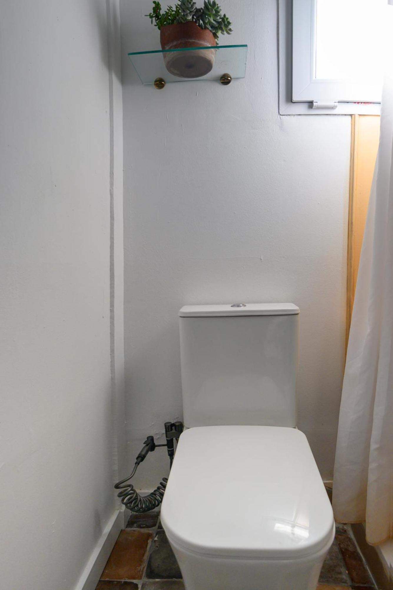 Habitaciones Green Door B&B กามาส ภายนอก รูปภาพ