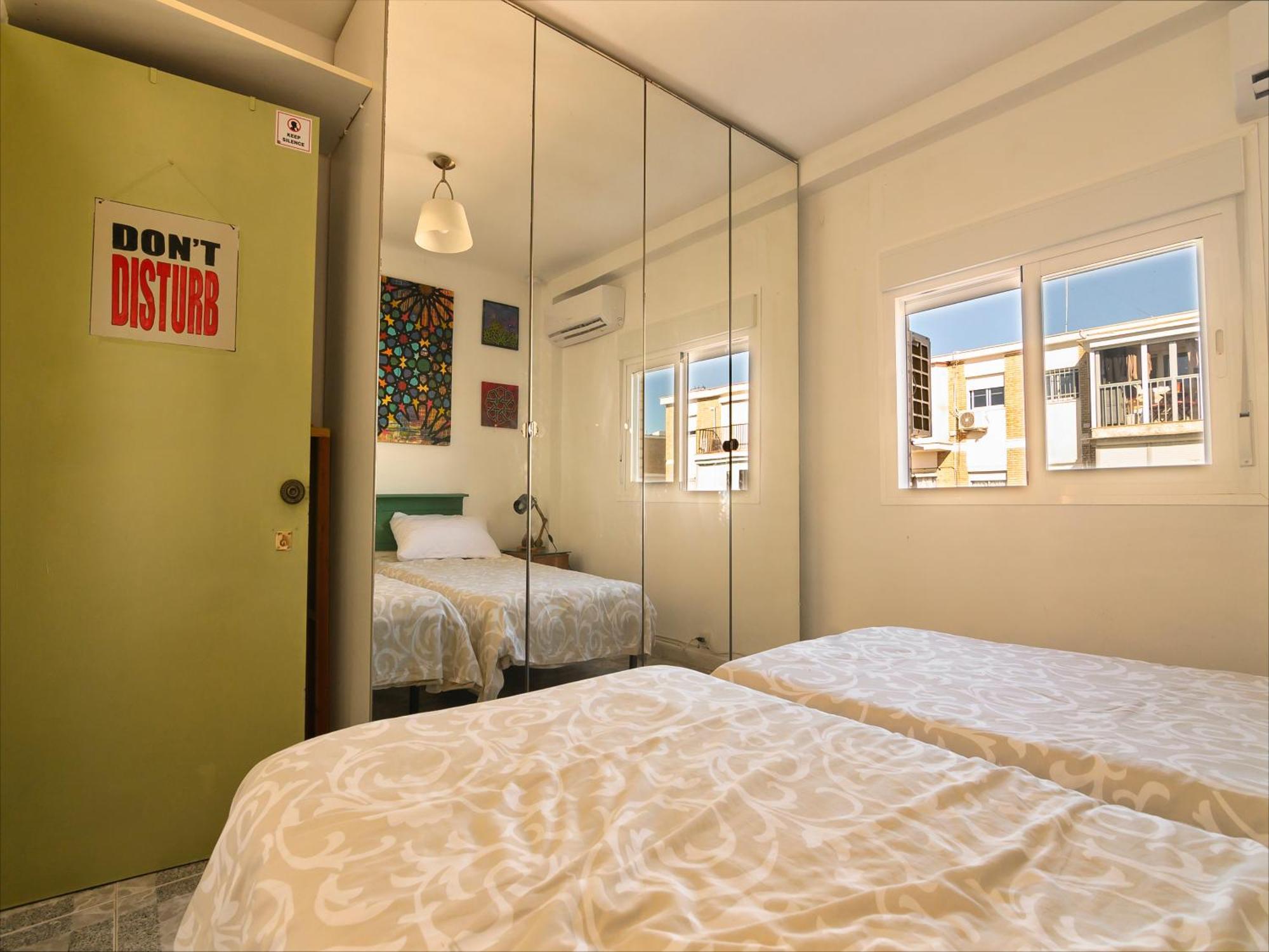 Habitaciones Green Door B&B กามาส ภายนอก รูปภาพ